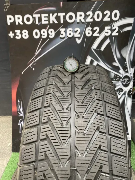 255/55 R18 Vredestein Giugiaro пара шин зимних.